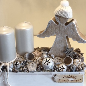 Adventi koszorú - adventi asztaldísz fa alapban angyalkával - Meska.hu