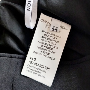 Gianni Versace Collection fekete pulóver és szoknya szett M méret - ruha & divat - női ruha - pulóver - Meska.hu Gianni Versace Collection fekete pulóver és szoknya szett M méret - ruha & divat - női ruha - pulóver - Meska.hu