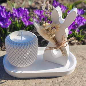 Húsvéti asztaldísz gyertyával , Ünnepi díszek, dekorációk, Húsvéti díszek és dekorációk, Húsvéti virágos díszek, Gipszöntés, Gyertya-, mécseskészítés, MESKA