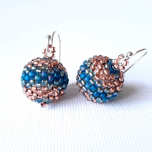 Kékeszöld szivárványos színek és réz, gyöngyös karkötő + fülbevaló szett - ékszer - ékszerszett - Meska.hu