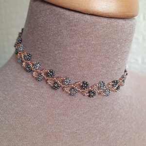 Gyöngyös két soros karkötő vagy rövid állású nyaklánc - szürke, réz - ékszer - karkötő - gyöngyös karkötő - Meska.hu