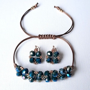 Sötétzöld csiszolt üveg, viaszolt zsinóros karkötő + fülbevaló szett - Meska.hu
