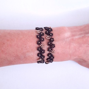 Gyöngyös két soros karkötő vagy rövid állású nyaklánc - lila, arany, Ékszer, Karkötő, Gyöngyös karkötő, Ékszerkészítés, Gyöngyfűzés, gyöngyhímzés, MESKA