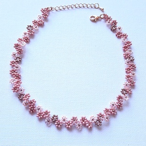 Gyöngyös két soros karkötő vagy rövid állású nyaklánc - rózsaszín, arany - ékszer - karkötő - gyöngyös karkötő - Meska.hu