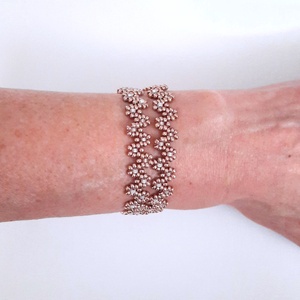 Gyöngyös két soros karkötő vagy rövid állású nyaklánc - pezsgőarany, Ékszer, Karkötő, Gyöngyös karkötő, Ékszerkészítés, Gyöngyfűzés, gyöngyhímzés, MESKA