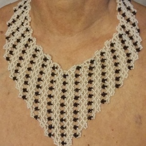 Gyöngy nyakék - Meska.hu