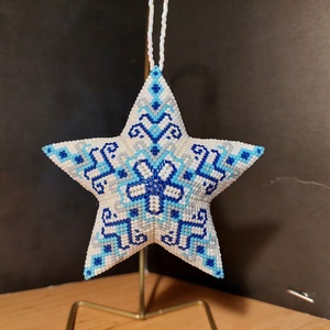 3D-s csillag dísz, Karácsony, Karácsonyi lakásdekoráció, Karácsonyfadíszek, Gyöngyfűzés, gyöngyhímzés, MESKA
