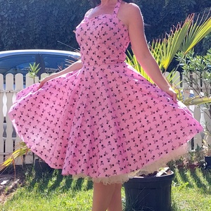 Pinup Rockabilly ruha Koponyás Baby Pink Halloween , Otthon & Életmód, Dekoráció, Halloween, Halloweeni jelmez és kiegészítők, Varrás, MESKA