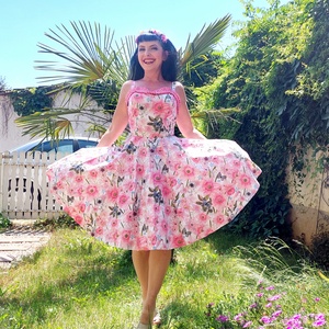 Rockabilly, pinup ruha rózsaszín Nárcisz mintás  - ruha & divat - női ruha - ruha - Meska.hu
