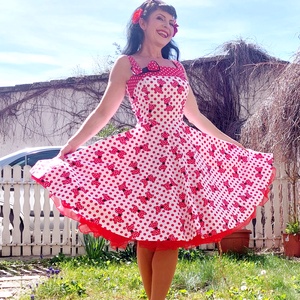 Pinup Rockabilly ruha piros pöttyös masnis, Ruha & Divat, Női ruha, Ruha, Varrás, MESKA