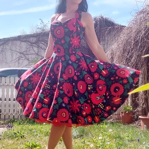 Folk Rockabilly ruha, kalocsai mintás fekete, menyecske, népi mintás  - ruha & divat - női ruha - ruha - Meska.hu