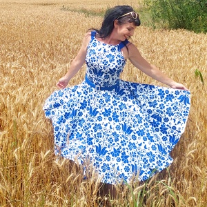 Folk Rockabilly ruha, kalocsai mintás fehér, menyecske, népi mintás , Ruha & Divat, Női ruha, Ruha, Varrás, MESKA