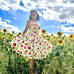 Pinup Rockabilly ruha tulipános húzott derekú  - ruha & divat - női ruha - ruha - Meska.hu
