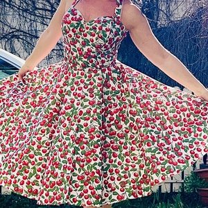 Pinup Rockabilly ruha cseresznye mintás, virágos - ruha & divat - női ruha - ruha - Meska.hu