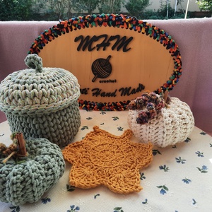 Horgolt őszi dekor szett: asztali alátét, makk tároló, töldísz., Otthon & Életmód, Dekoráció, Asztal és polc dekoráció, Horgolt & Csipketerítő, Horgolás, MESKA