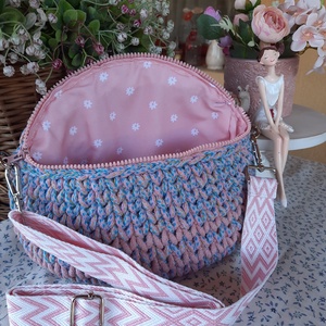 Horgolt crossbody - táska & tok - kézitáska & válltáska - alkalmi táska - Meska.hu