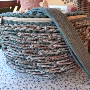 Horgolt crossbody - táska & tok - kézitáska & válltáska - alkalmi táska - Meska.hu