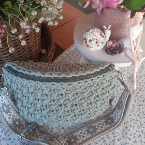 Horgolt crossbody - táska & tok - kézitáska & válltáska - alkalmi táska - Meska.hu