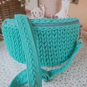 Búzaszemes horgolt crossbody - Meska.hu