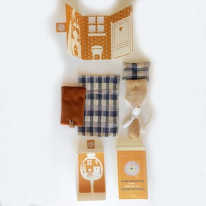 Egérke - textil-, marokjáték gyufásdobozban, kihajtogatható mini hálószobával - játék & sport - plüssállat & játékfigura - egér - Meska.hu