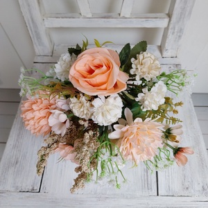 Barack Menyasszonyi csokor, Esküvő, Menyasszonyi- és dobócsokor, Mindenmás, Virágkötés, MESKA