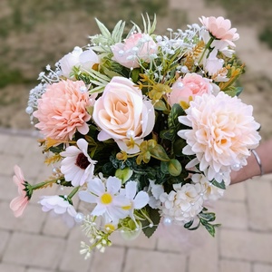 barack színű mennyasszonyi csokor - esküvő - menyasszonyi- és dobócsokor - Meska.hu