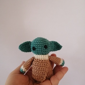Horgolt baby Yoda kabala kulcstartó - játék & sport - baba & babaház - baba - Meska.hu