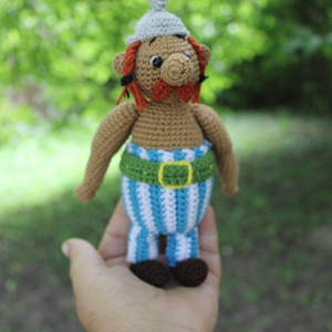 Asterix a bátor gall- egyedi, kézzel horgolt amigurumi figura - Meska.hu