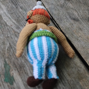 Asterix a bátor gall- egyedi, kézzel horgolt amigurumi figura - otthon & életmód - autó - visszapillantó dísz - Meska.hu