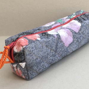 Szürke pipere/tolltartó/tároló, Táska & Tok, Neszesszer, Patchwork, foltvarrás, Varrás, Meska