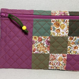 Püspöklila tolltartó/ceruzatartó vagy neszesszer - Meska.hu