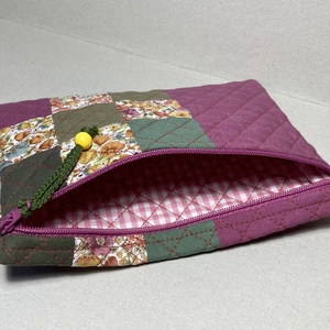 Püspöklila tolltartó/ceruzatartó vagy neszesszer - otthon & életmód - papír, írószer - tolltartó & ceruzatekercs - Meska.hu