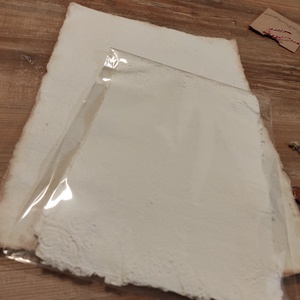  Fehér merített A4-es kézműves papír 2 db + 1 db A3 fehér, antiikolt széllel - Meska.hu