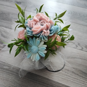 Virágbox pöttyös tartóban - otthon & életmód - gyertya, illat, aroma - illatviasz - Meska.hu