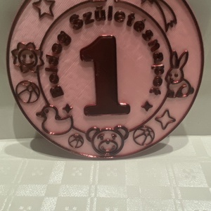 Gyermek születésnapi plakett - otthon & életmód - dekoráció - asztal és polc dekoráció - asztaldísz - Meska.hu