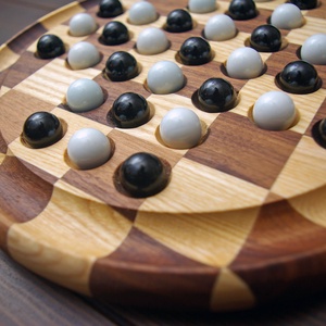 Remete játék pepita (angol táblás peg solitaire) - játék & sport - táblajáték és kártyajáték - társasjátékok - Meska.hu