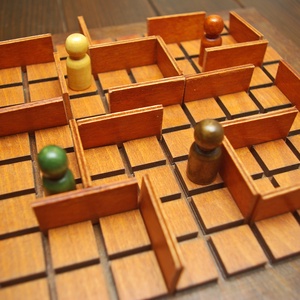 Corridore (absztrakt stratégiai társasjáték), Játék & Sport, Táblajáték és Kártyajáték, Társasjátékok, Famegmunkálás, MESKA