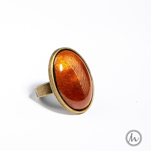 Borostyán - arany színű ovális tűzzománc gyűrű - ékszer - gyűrű - szoliter gyűrű - Meska.hu
