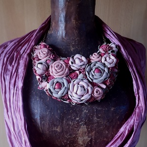Jardin-Rve Rose-nyakék valódi bőrből - ékszer - nyaklánc - statement nyaklánc - Meska.hu