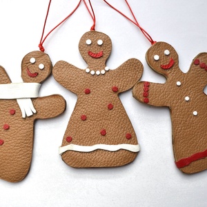 Mézeskalács baba-karácsonyfadísz valódi bőrből - karácsony - karácsonyi lakásdekoráció - karácsonyfadíszek - Meska.hu