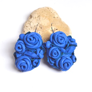 Queen Blue Roses-valódi bőr fülbevaló - ékszer - fülbevaló - lógó fülbevaló - Meska.hu