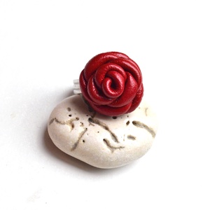 Rózsa-gyűrű valódi bőrből, Ékszer, Gyűrű, Statement gyűrű, Bőrművesség, Ékszerkészítés, MESKA