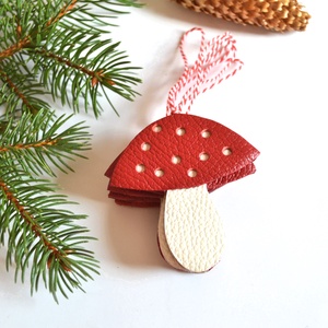 Gombák-karácsonyfadísz csomag valódi bőrből - karácsony - karácsonyi lakásdekoráció - karácsonyfadíszek - Meska.hu