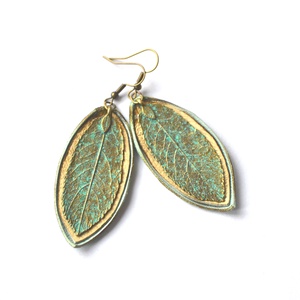 Spirit Turquoise-fülbevaló valódi bőrrel - Meska.hu