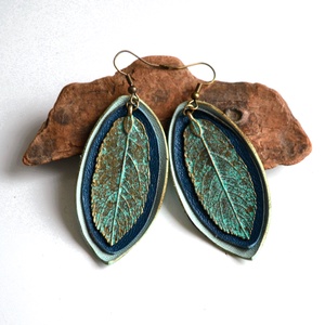 Spirit Turquoise-fülbevaló valódi bőrrel, Ékszer, Fülbevaló, Lógó csepp fülbevaló, Bőrművesség, Ékszerkészítés, MESKA