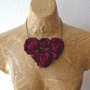 Burgundi rózsák-extra nyakék valódi bőrből - ékszer - nyaklánc - statement nyaklánc - Meska.hu