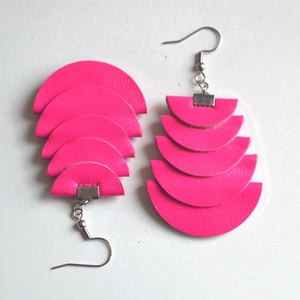 Azték istennő-pink-fülbevaló valódi bőrből - ékszer - fülbevaló - lógó fülbevaló - Meska.hu