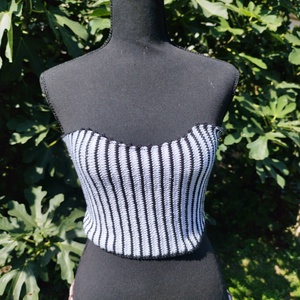 Horgolt crop top - ruha & divat - női ruha - top - Meska.hu
