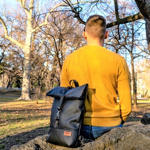 MAY'R L-es Roll Top city bag táska/hátitáska - táska & tok - hátizsák - roll top hátizsák - Meska.hu
