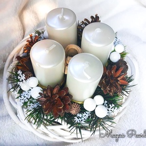 Fehér adventi asztaldísz, Karácsony, Adventi díszek, Adventi asztaldísz, Virágkötés, MESKA